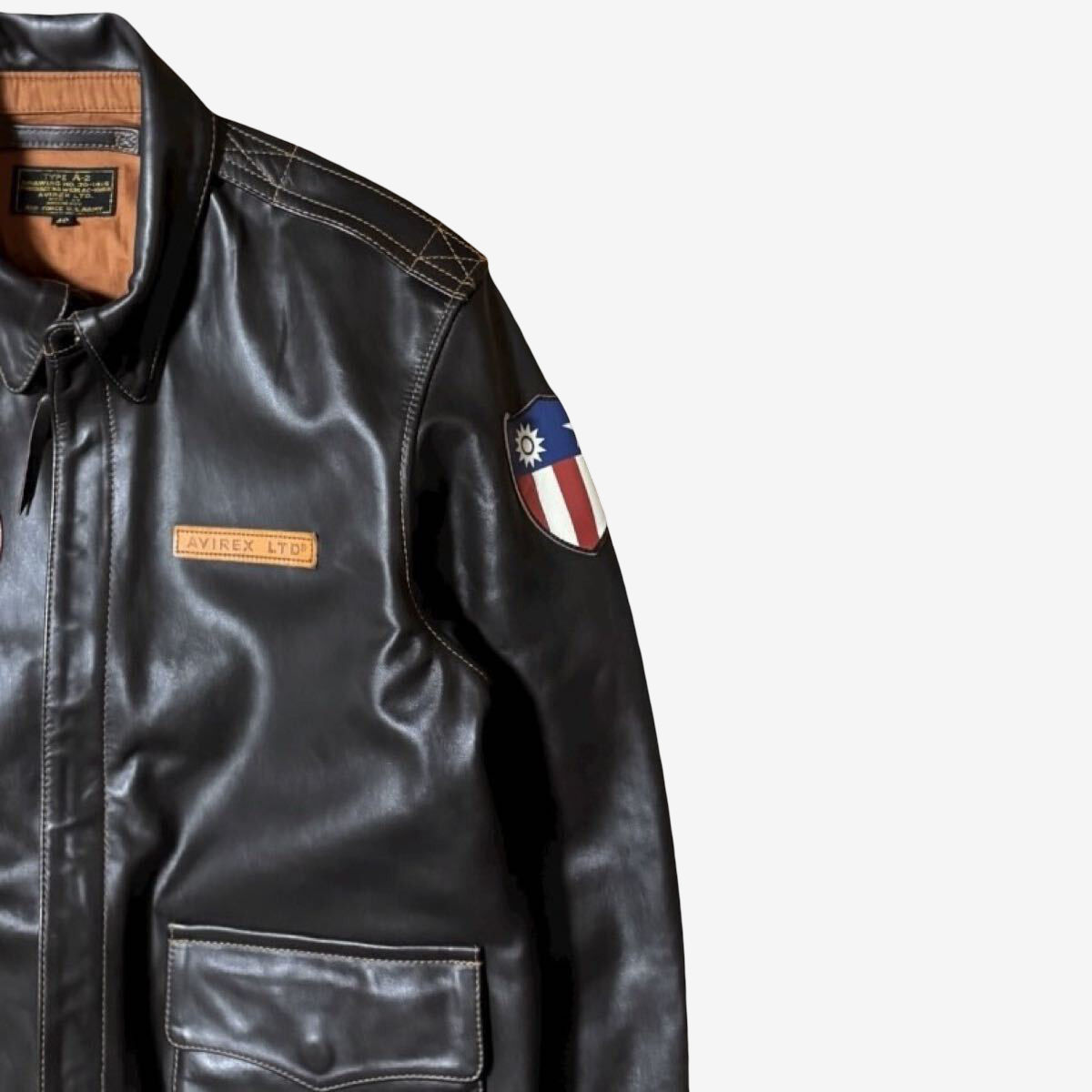 AVIREX A-2 Leather Flight Jacket Flying Tigers American Volunteer Group Back Paint Brown Size 40 Military Style