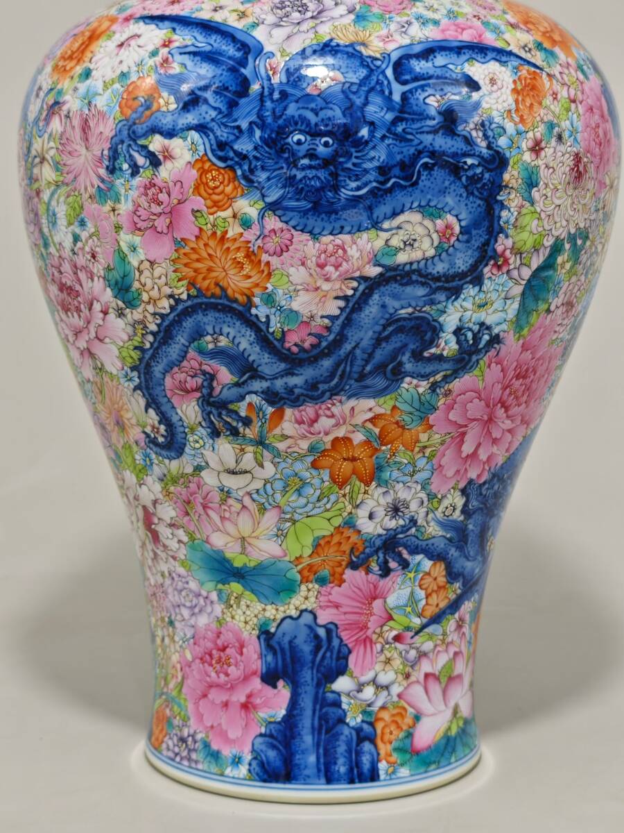 Chinese Dragon & Hundred-Flowers Vase — Qianlong-Style Mark, Famille-Rose Palette — Large 34 cm Display Vessel (Found in Japan)