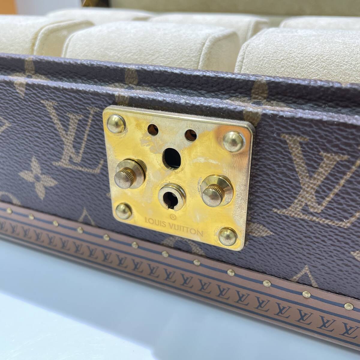 Louis Vuitton M47641 Coffret 8 Montres Monogram Watch Case Trunk