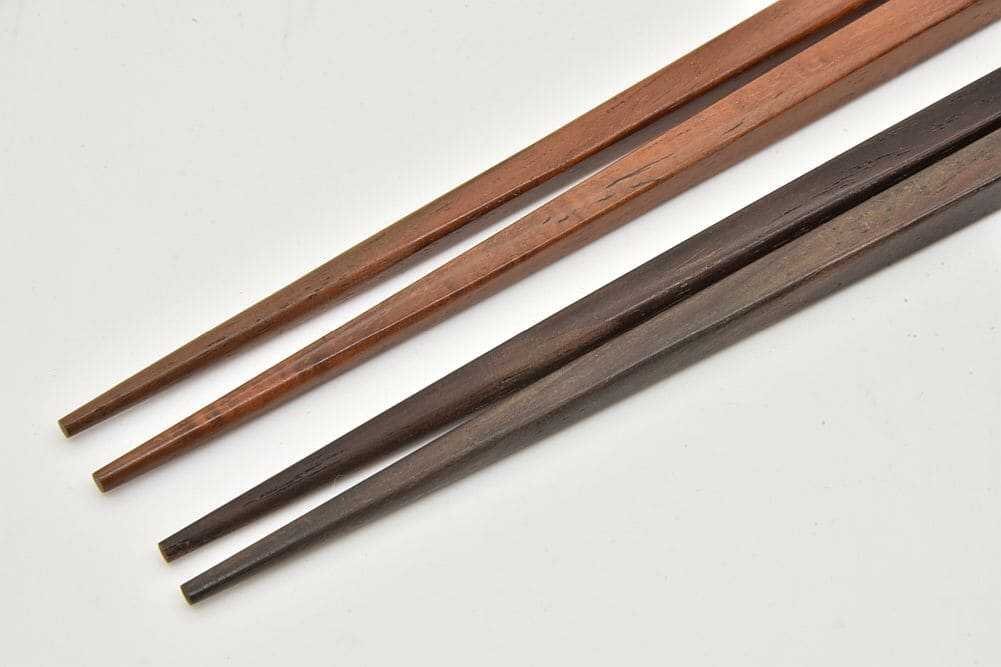 Louis Vuitton Monogram Chopsticks Set M99171 – 25th Anniversary Japan Edition · Rosewood · Unused Collector-Grade Gift Set