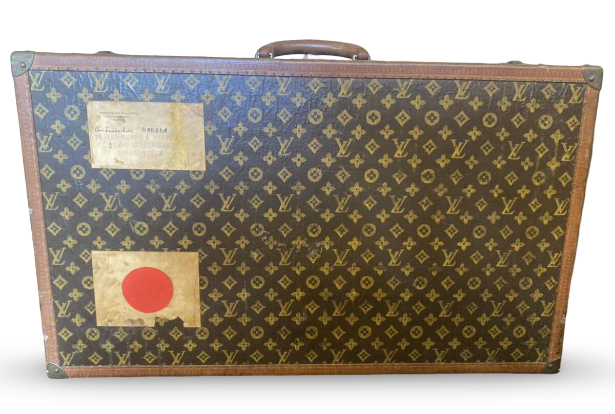 Louis Vuitton Antique Oversized Trunk 1920s Hand-Painted Flag Handwritten Markings – XL Monogram Canvas Historical LV Case