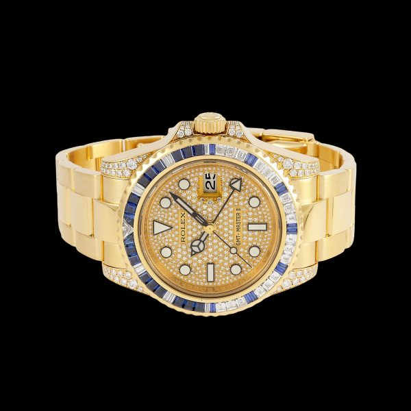 Rolex GMT-Master II 116758SA Full Pavé Diamond Dial × Sapphire Bezel × 18K Yellow Gold – High Jewelry GMT – Collector-Grade Investment Piece