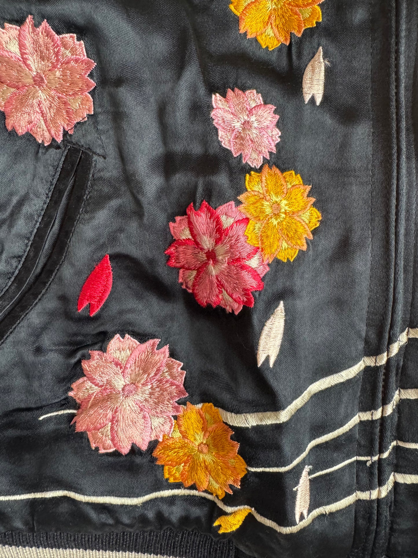Vintage Reversible Sukajan Jacket Goldfish Sakura Embroidery Black Pink Satin Japanese Souvenir Bomber S M