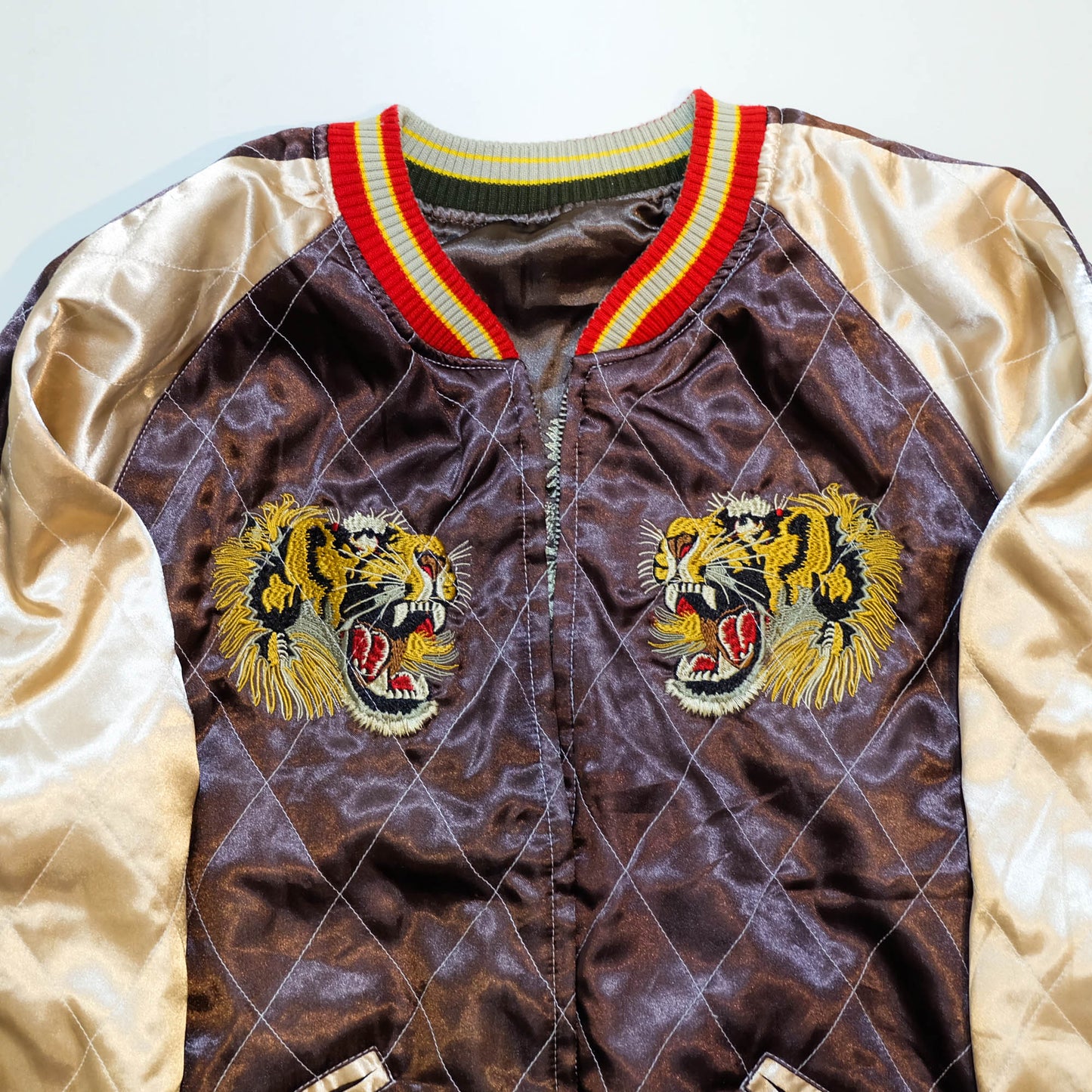 Brown Tiger × Dragon Embroidered Sukajan Jacket Japanese Souvenir Bomber Jacket M-L | Vintage Yokosuka Style Streetwear Wearable Art