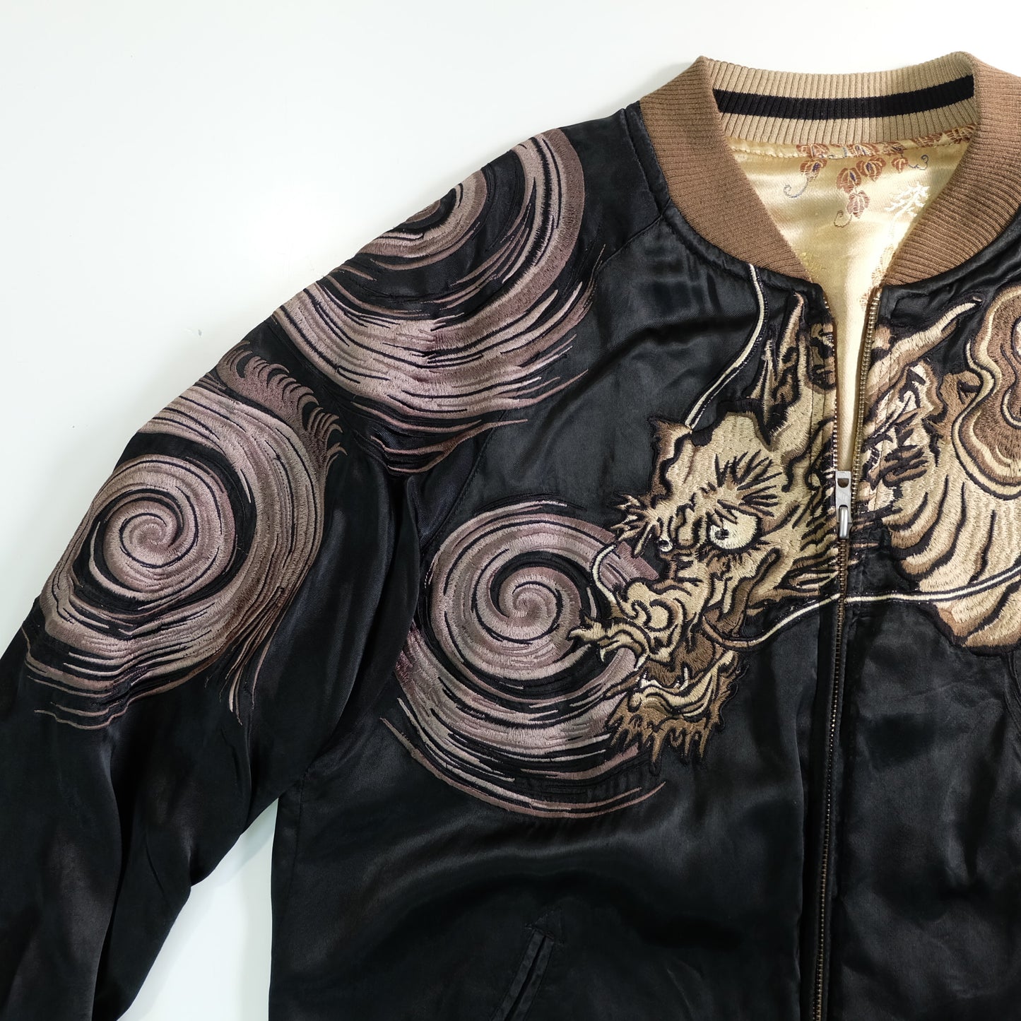 Vintage Japanese Nihonga Whirlpool Dragon Brocade Sukajan Souvenir Jacket