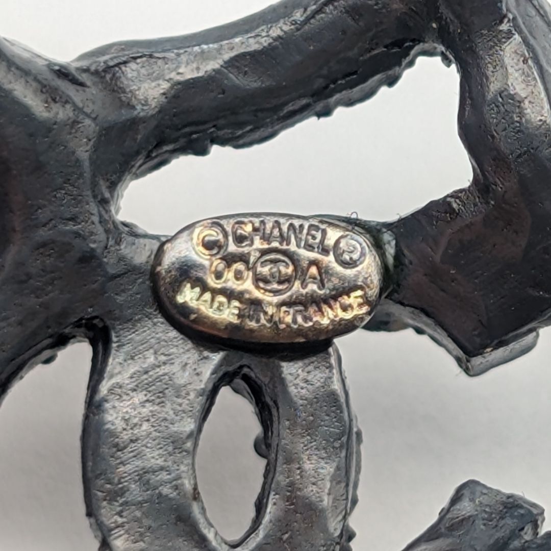 Chanel Camellia Brooch, Crystal Pavé on Gunmetal, Autumn 2000 (00A), view 6