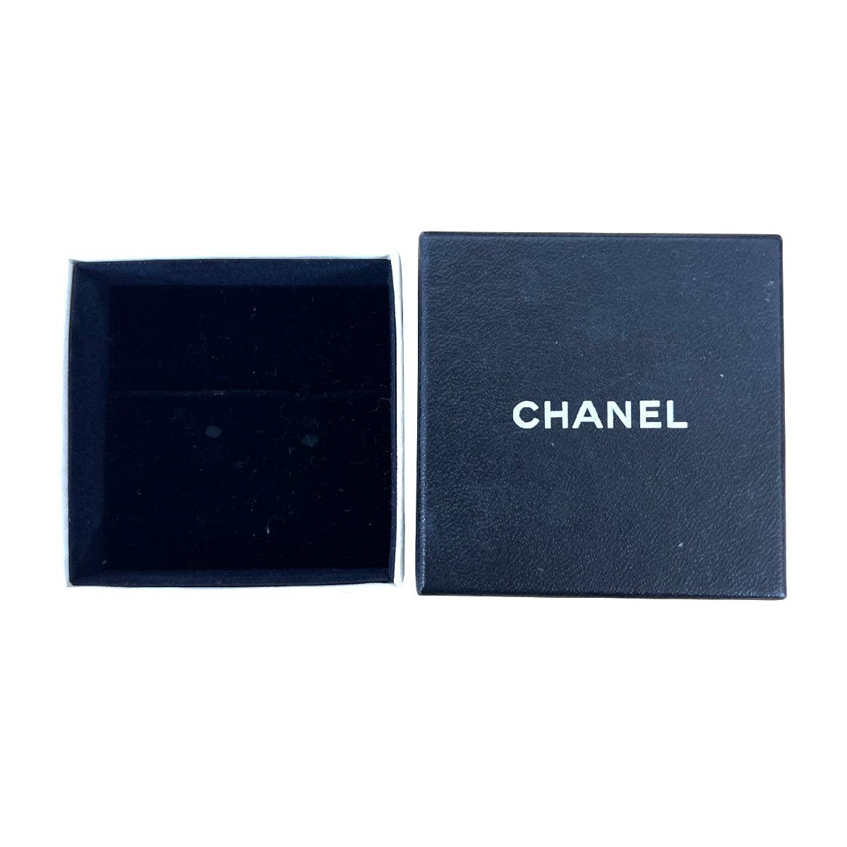 Chanel Clear Glitter Disc Clip-On Earrings, Autumn 2000 (00A), Boxed, view 6