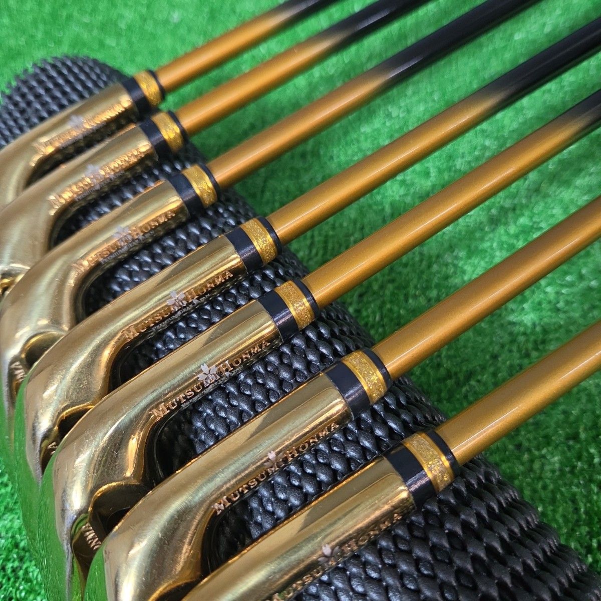Mutsumi Honma MH-608 Hōō Iron Set, 6 to 9 plus PW, AW and SW, 7 Clubs, Stiff-Regular Flex, view 10