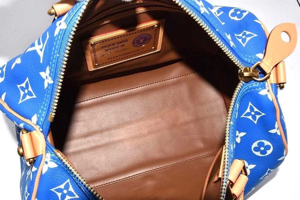 Louis Vuitton Speedy P9 Bandoulière 30 in blue, view 9 of 9