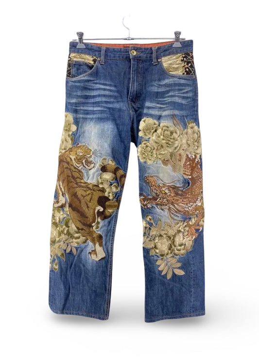THE DRAGON & THE TIGER: The Untamed Spirit of Japanese Wagara Denim (W34 Sukajan-Era Masterpiece)