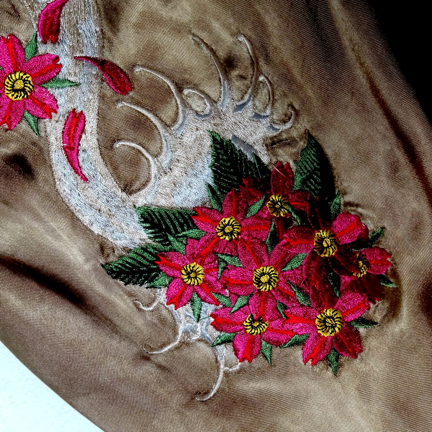 Kawaii Chic Cute Vintage Japanese Sukajan Reversible Jacket – Goldfish & Koi Embroidery, Pink Brocade + Black Velvet Souvenir Jacket Japan