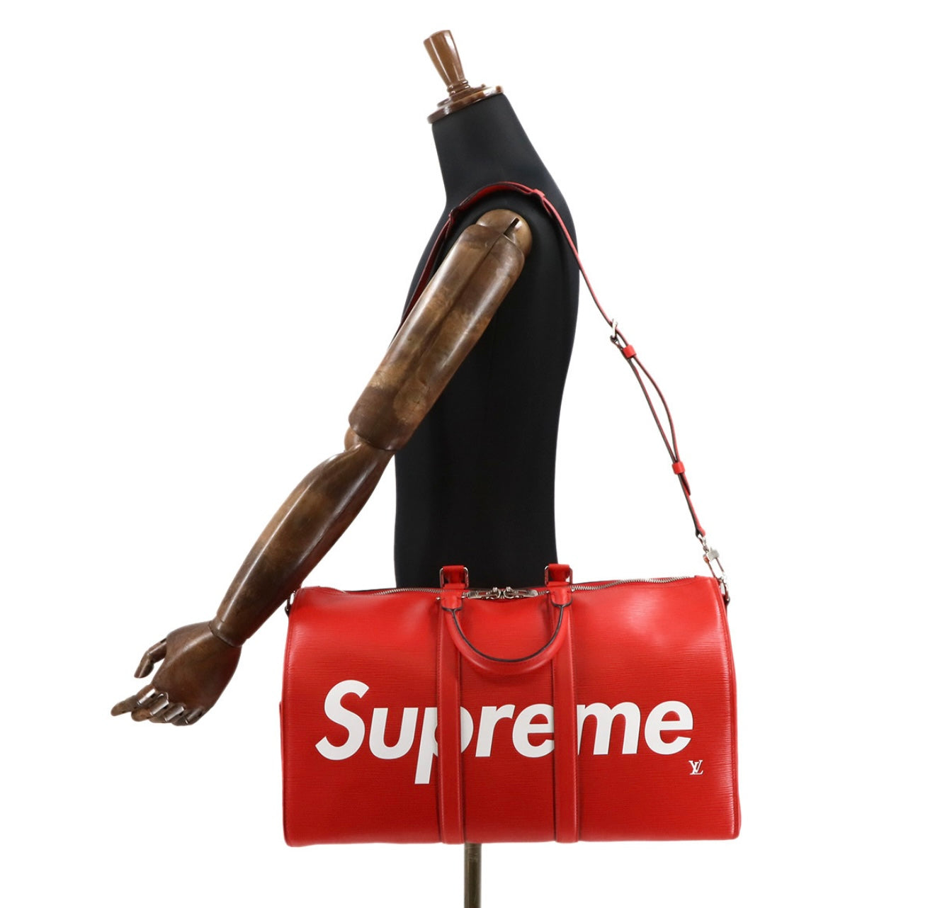 Louis Vuitton × Supreme Keepall Bandoulière 45 Red Epi 2017 Release – Unused Display Grade with Full Accessories (Holy-Grail Collaboration Piece)