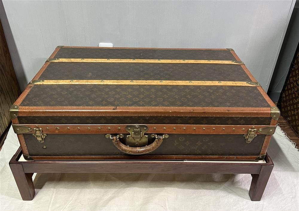 1930s Louis Vuitton Wardrobe Trunk | Antique Monogram Canvas | Pre-War Brass Hardware | Museum-Grade Interior | Rare Collector Piece