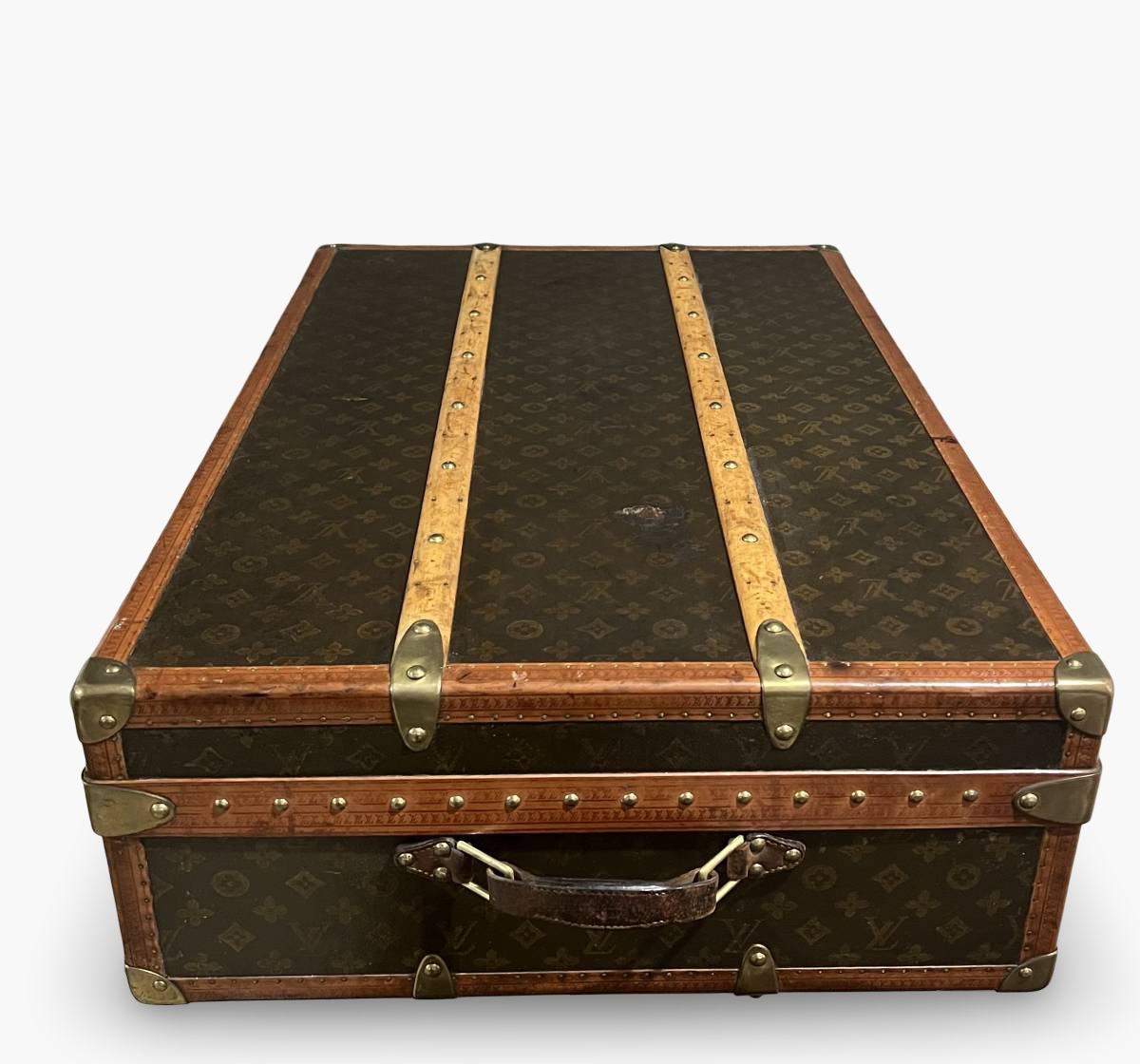 1930s Louis Vuitton Wardrobe Trunk | Antique Monogram Canvas | Pre-War Brass Hardware | Museum-Grade Interior | Rare Collector Piece