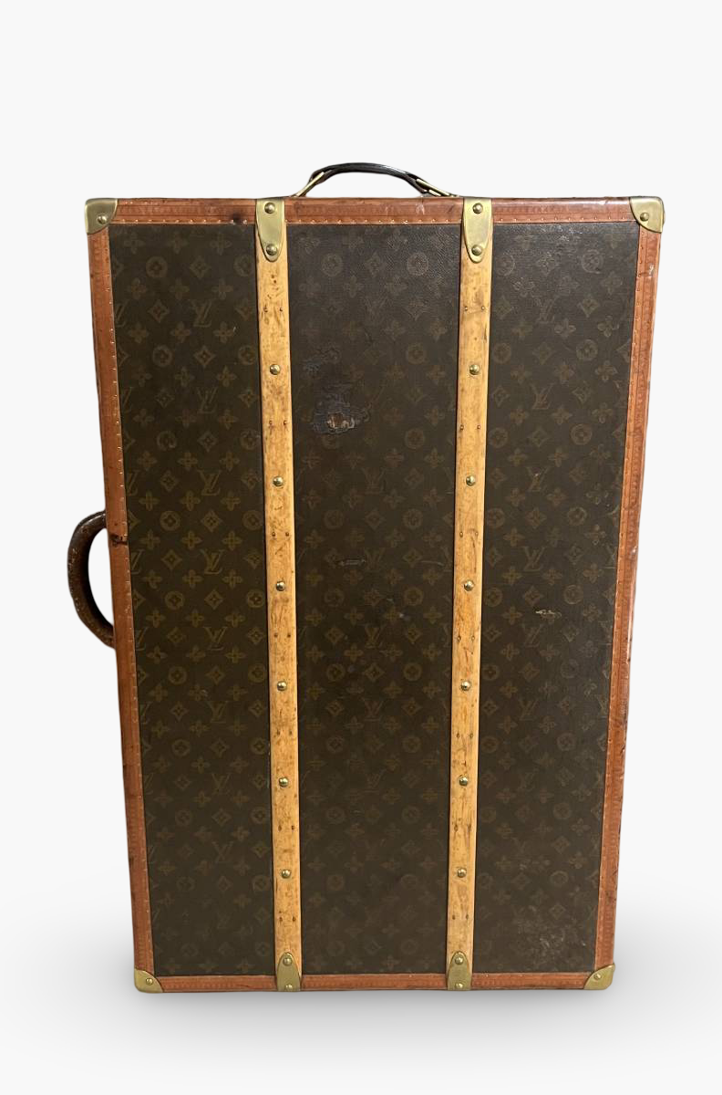 1930s Louis Vuitton Wardrobe Trunk | Antique Monogram Canvas | Pre-War Brass Hardware | Museum-Grade Interior | Rare Collector Piece