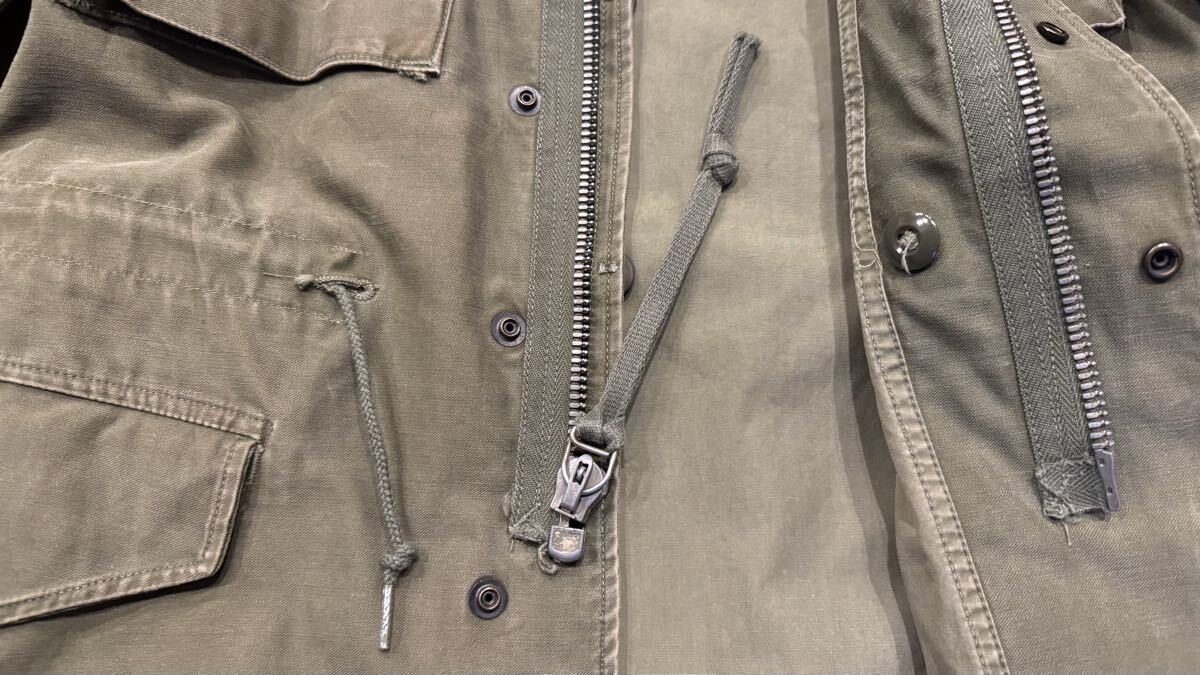 1950s Vintage U.S. Army M-1951 Field Jacket Hand Painted World Bomb Ring Aviation Art OG-107