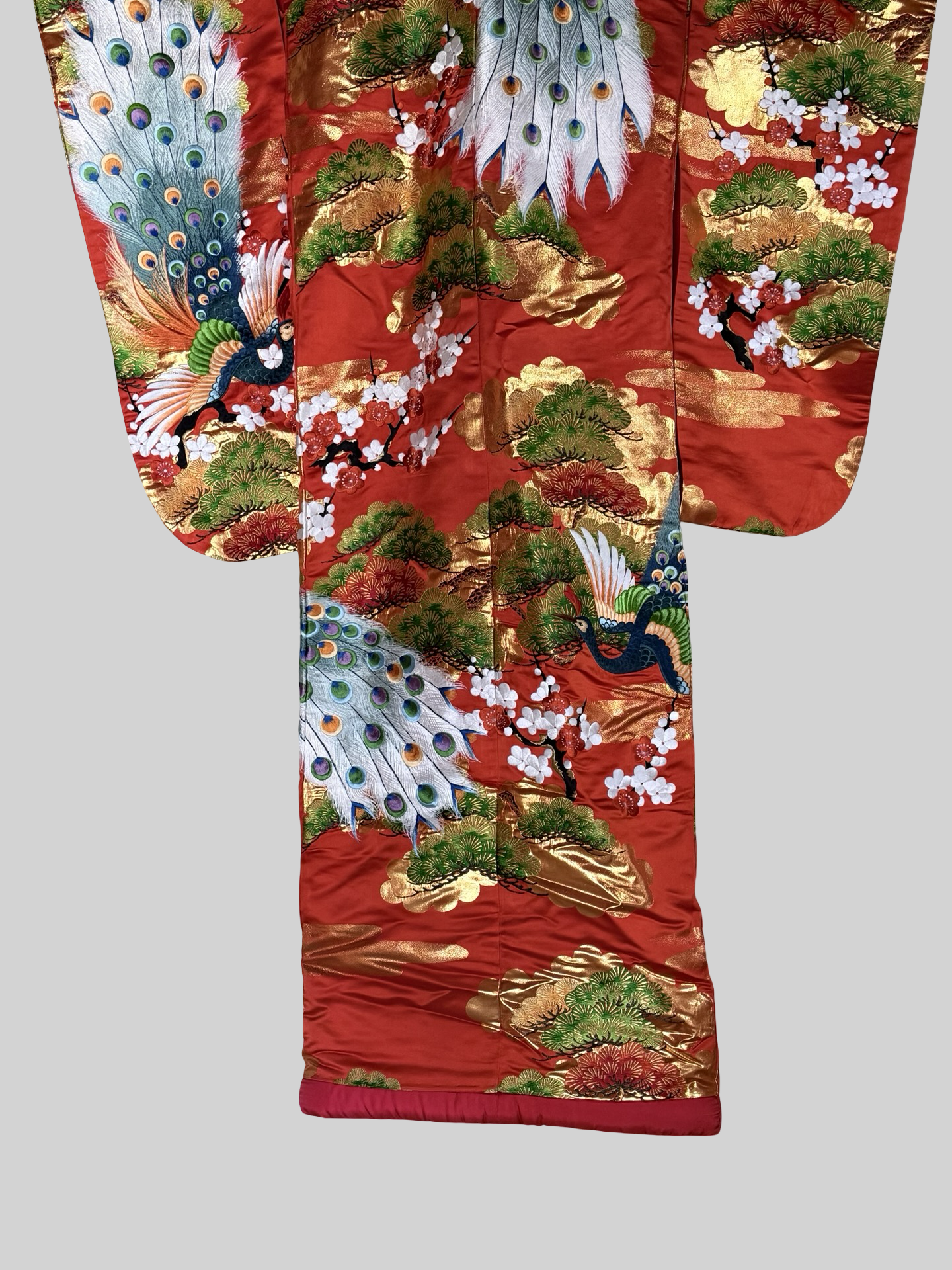 Vintage Uchikake Wedding Kimono Phoenix Silk Embroidered Bridal Robe Japanese Red Gold Brocade Crane Kimono Gown
