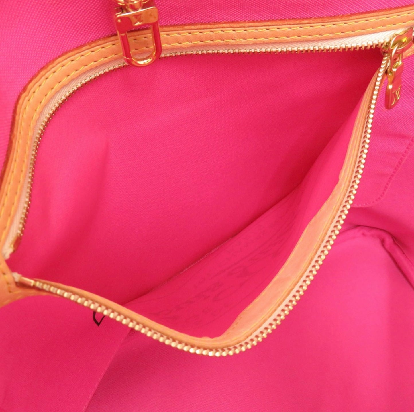 Louis Vuitton × Takashi Murakami MOCA Limited Neverfull MM M95560 – Monogram Canvas Tote Bag Pop Art LV Logo Japan Collector Piece