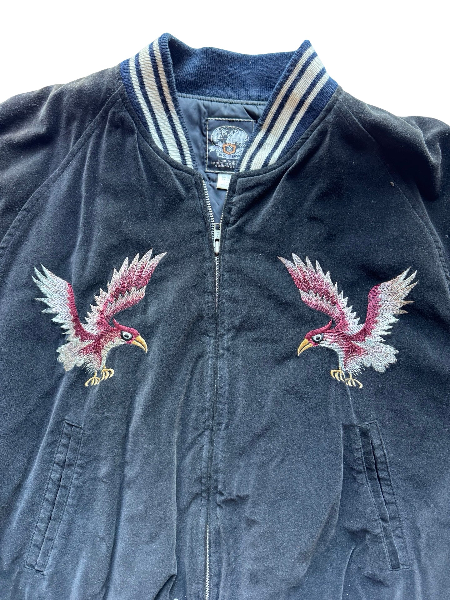 Vintage West-Pac Tour Sukajan Jacket – USS Midway CV-41 Tiger & Dragon Embroidery – Yokosuka Souvenir Sukajan (Velveteen)