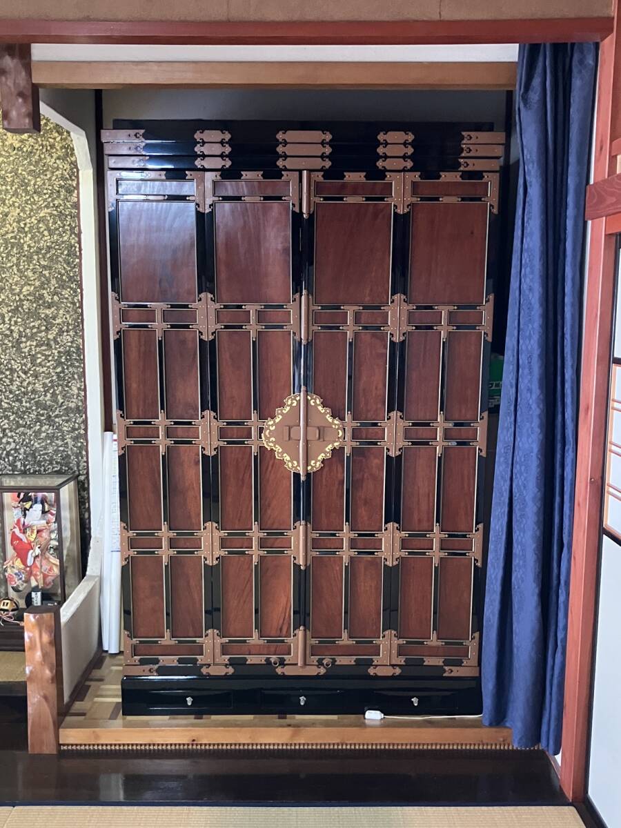 Monumental Three-Way-Opening Gold Butsudan — Grand Guden-Style Architectural Sanctum with Makie-Style Black Lacquer & Gilded Interior (Approx. 208 cm H / 132 cm W) — Temple / Estate Installation Class