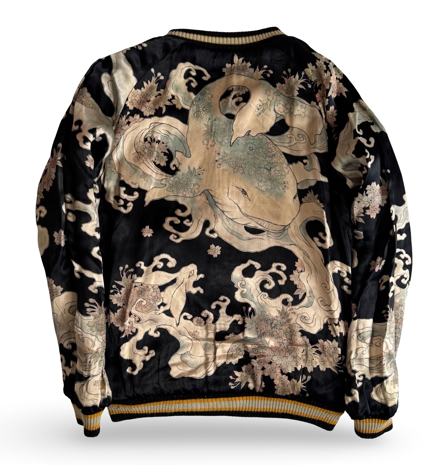 Chikiriya Reversible Velvet Ukiyo-e Sukajan — Wagara Frog & Lotus × Ukiyo-e Whale Wave Art | Kyoto Traditional Embroidery Jacket