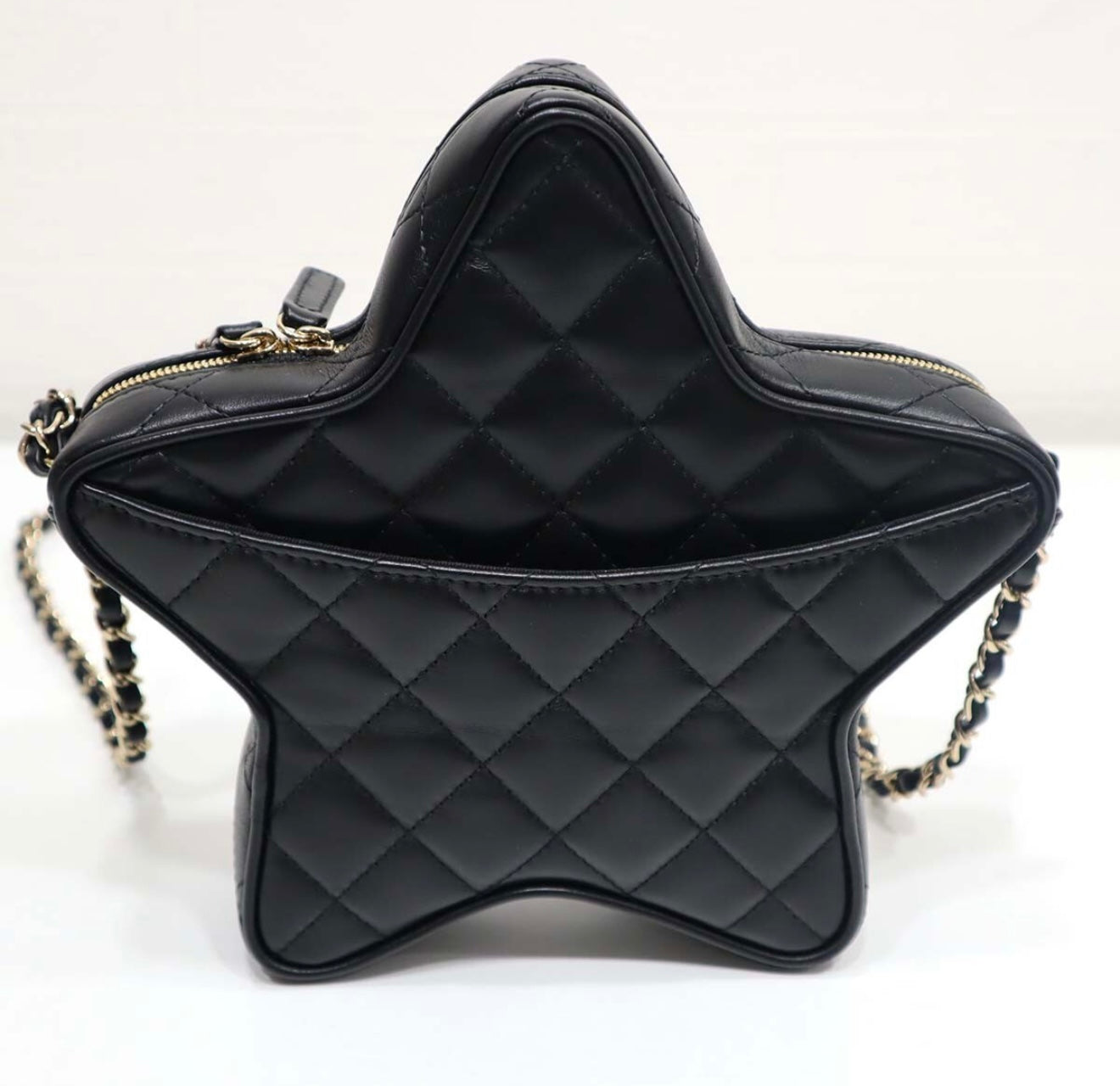 CHANEL AS4579 Star Bag 23K Black Lambskin Chain Shoulder Bag – Unused S-Rank | Rare Novelty Iconic Shape with Gold CHANEL Logo