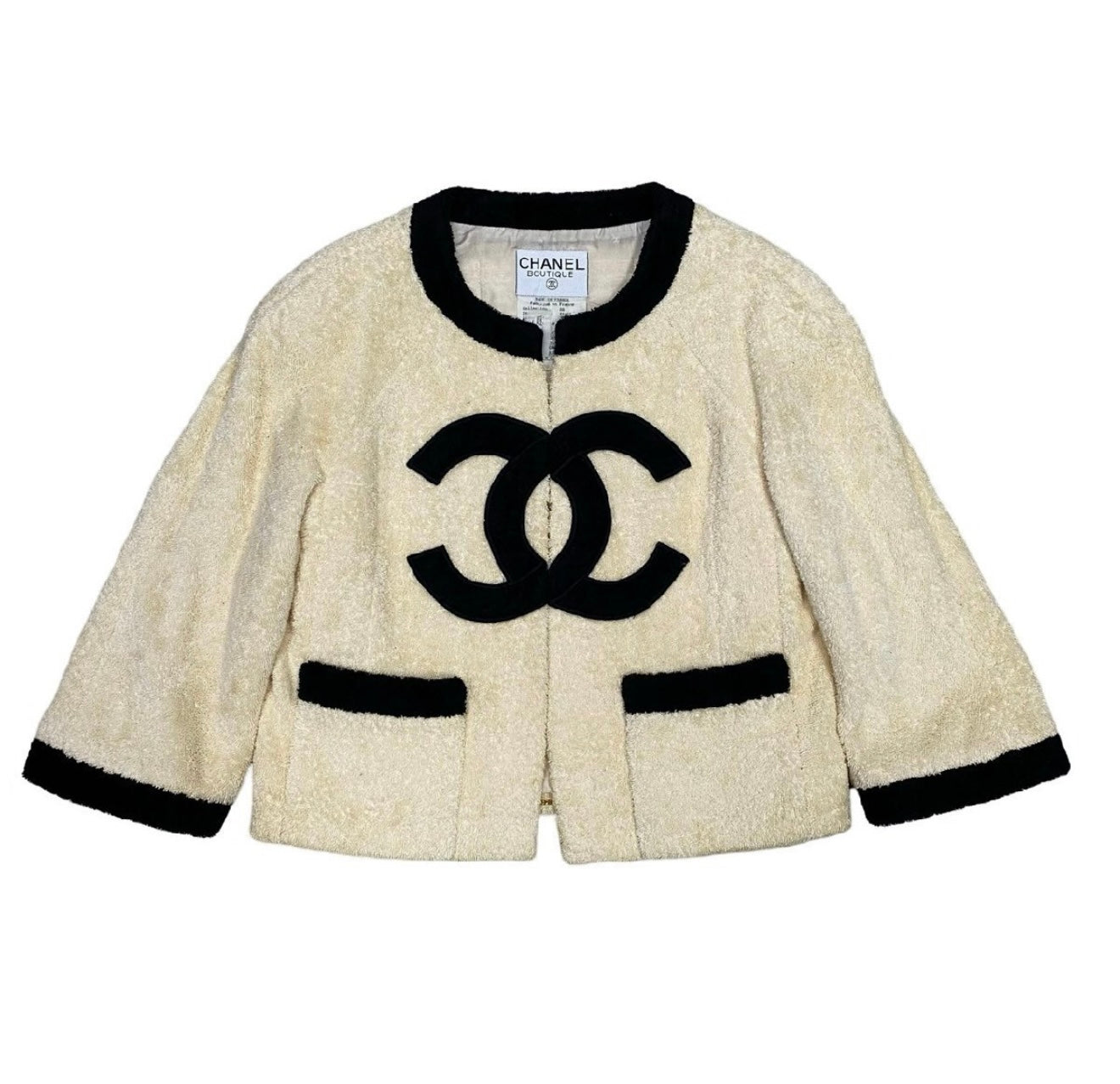 Museum Quality CHANEL Coco Mark Collarless Tweed Jacket – Beige × Black Silk Lined Classic | Size 38 | Rare Vintage Collector’s Piece