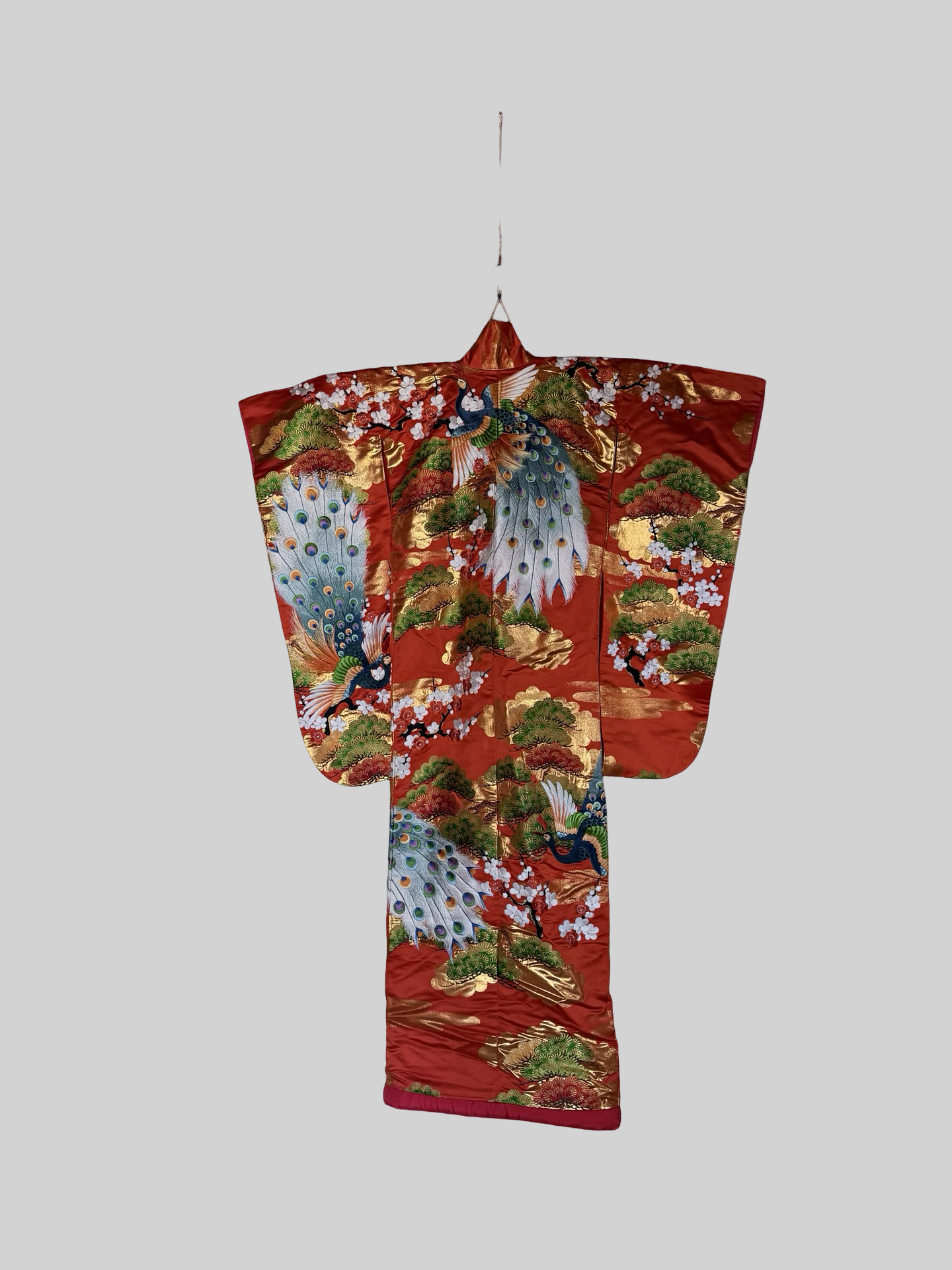 Vintage Uchikake Wedding Kimono Phoenix Silk Embroidered Bridal Robe Japanese Red Gold Brocade Crane Kimono Gown