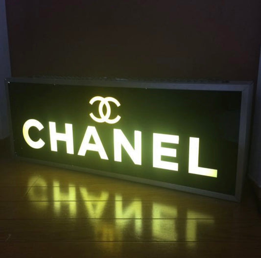 Vintage 1967 CHANEL Store Neon Sign – Authentic Boutique Display Lightbox CC Logo – Rare Collector’s Interior Art