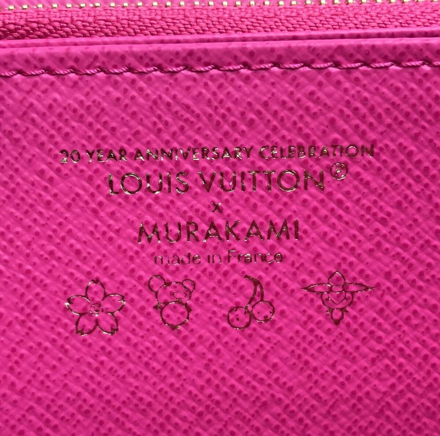 Louis Vuitton × Takashi Murakami Multicolor Zippy Wallet White M13922 Japan Limited | LV × TM Collaboration Collectible Long Wallet