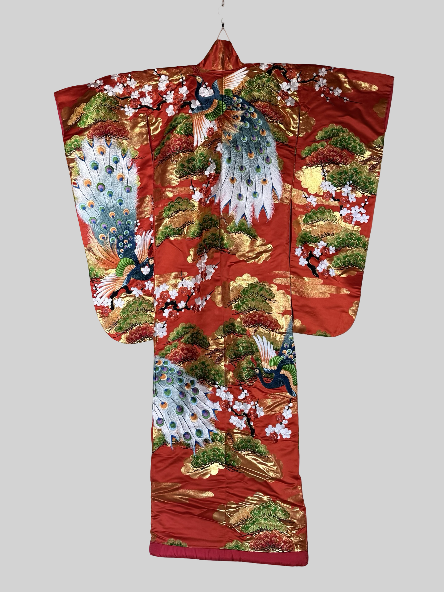 Vintage Uchikake Wedding Kimono Phoenix Silk Embroidered Bridal Robe Japanese Red Gold Brocade Crane Kimono Gown