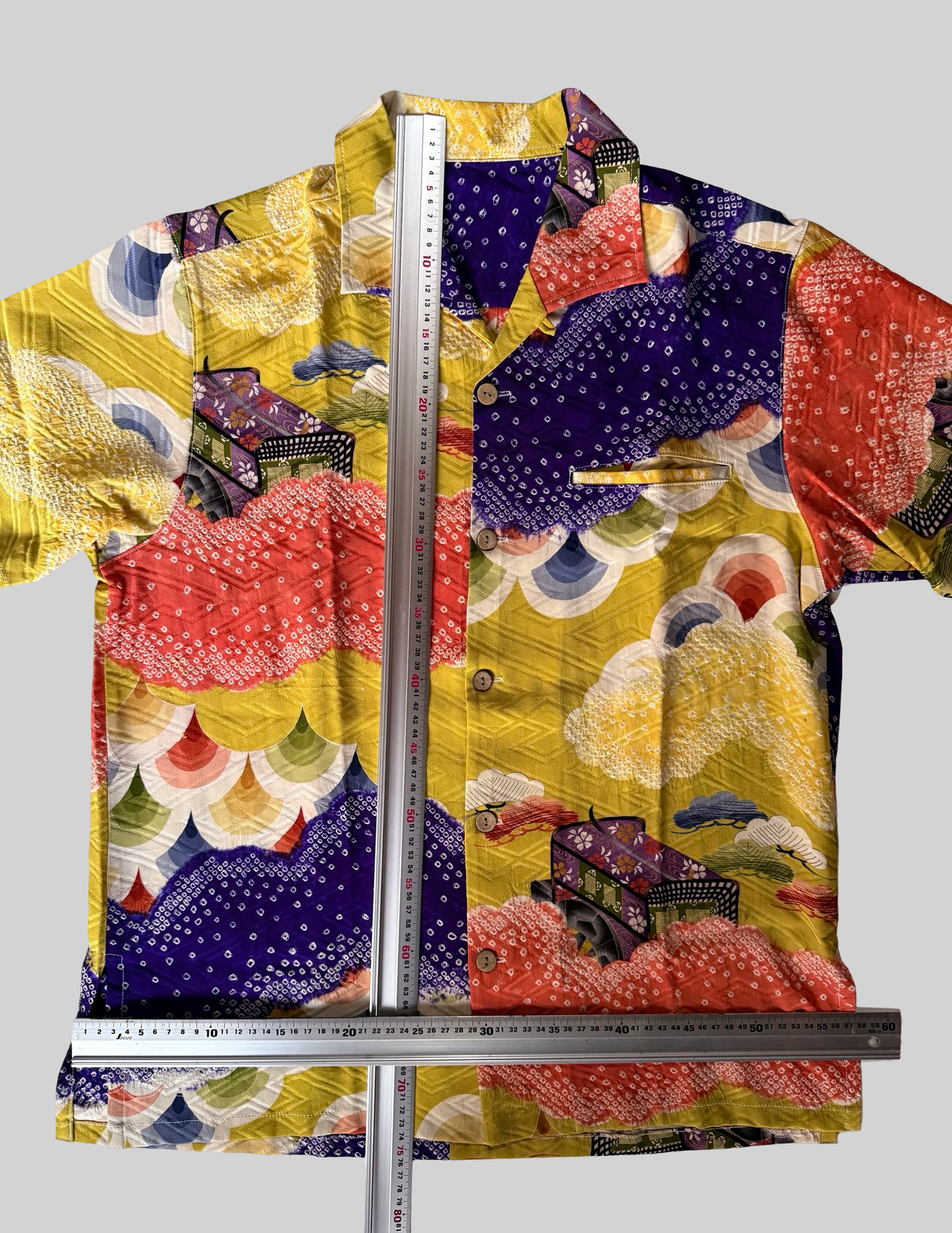 Kimono Remake Silk Aloha Shirt Gosho Guruma Imperial Carriage Shibori Cloud Pattern Handmade Japanese Vintage Textile L
