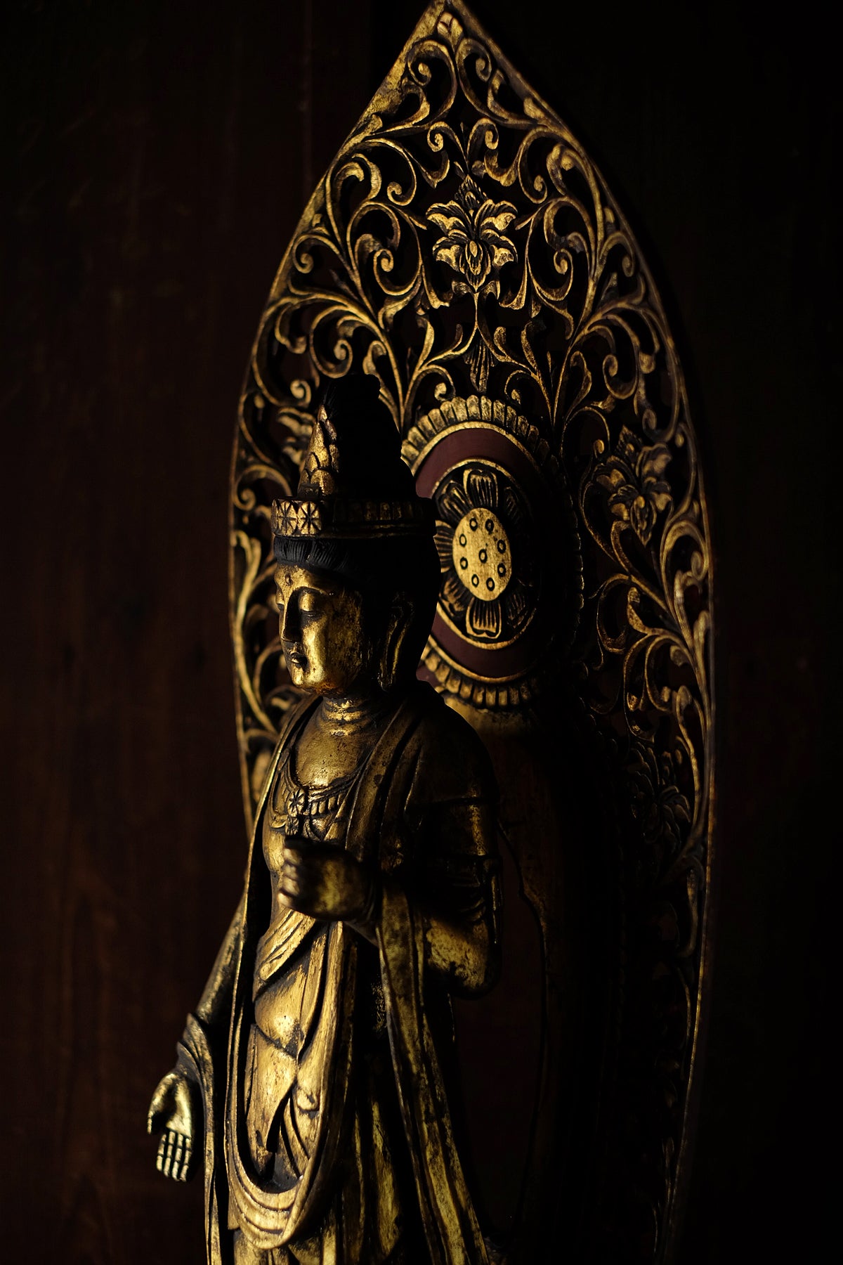 Vintage Japanese Giltwood Kannon Bosatsu Statue | Carved Lotus Pedestal, Openwork Mandorla, Buddhist Altar Sculpture