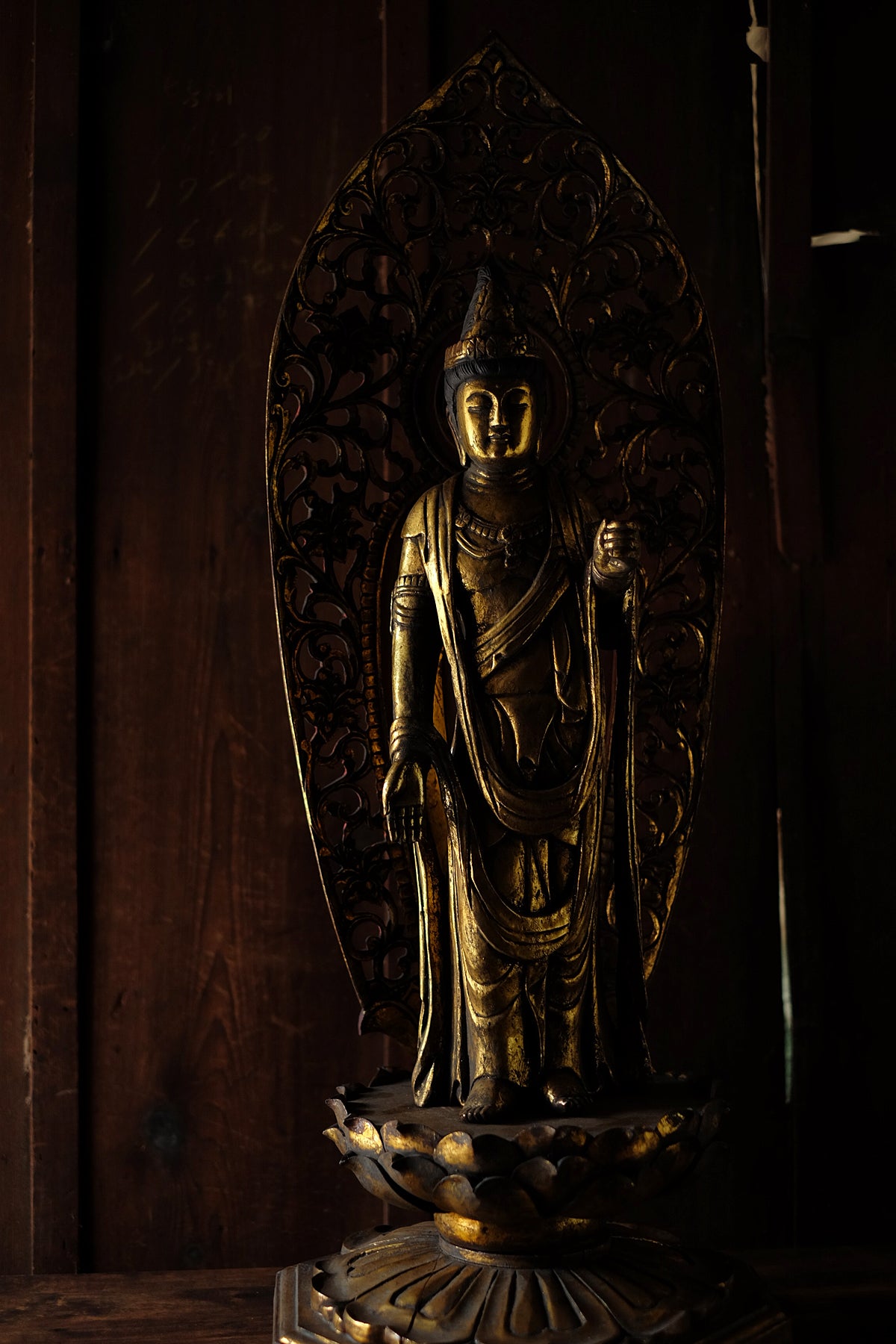 Vintage Japanese Giltwood Kannon Bosatsu Statue | Carved Lotus Pedestal, Openwork Mandorla, Buddhist Altar Sculpture