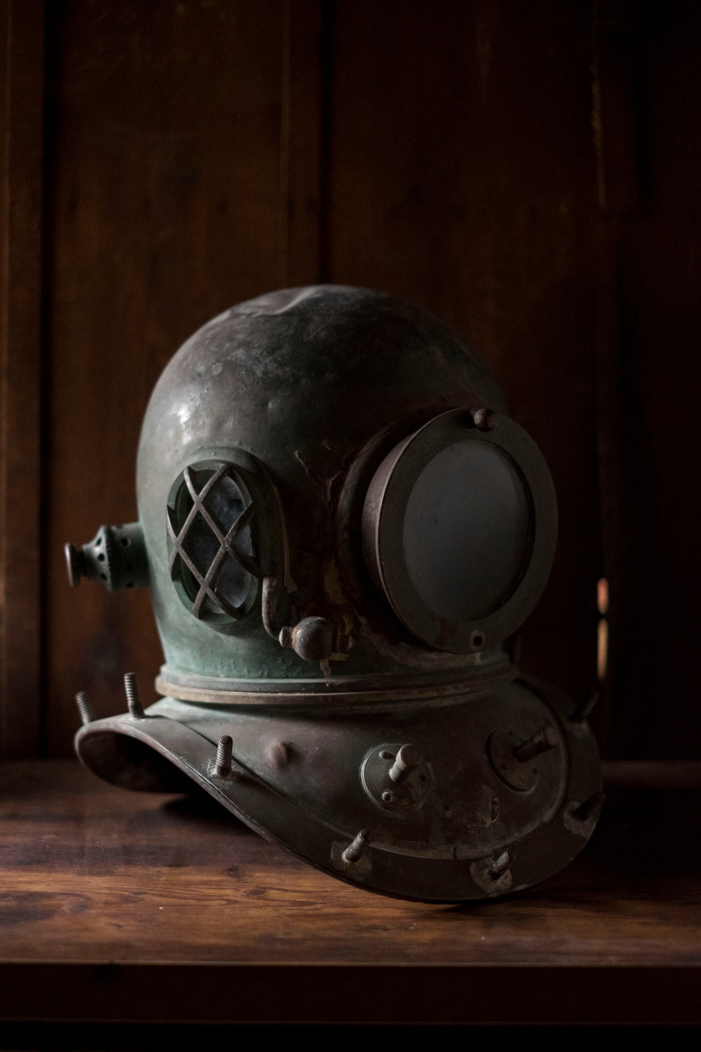Antique Japanese TOA Diving Helmet Bronze Shōwa Era Commercial Diver Helmet Industrial Maritime Artifact Authentic Patina