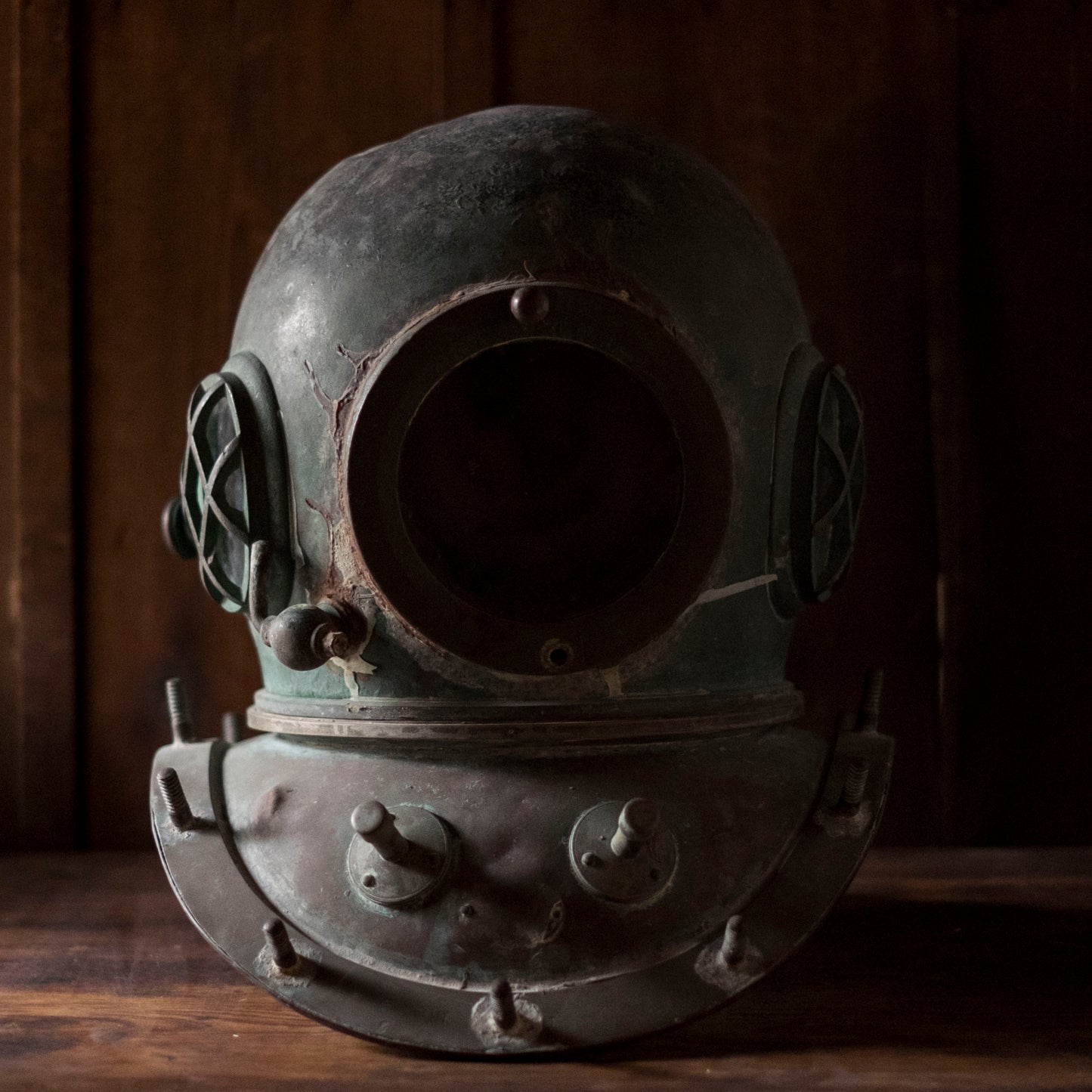 Antique Japanese TOA Diving Helmet Bronze Shōwa Era Commercial Diver Helmet Industrial Maritime Artifact Authentic Patina