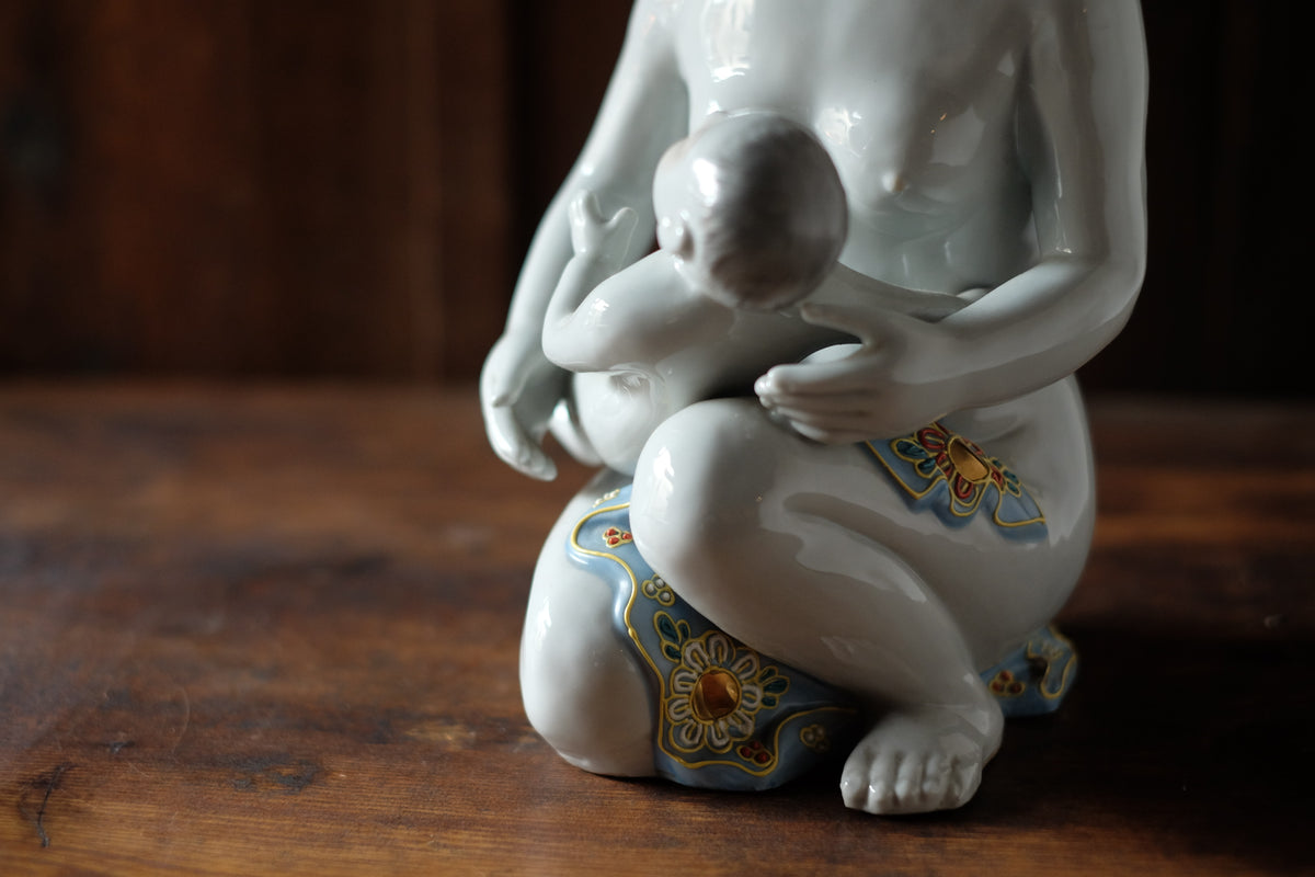 Vintage Japanese Kutani Bijin Mother and Child Porcelain Okimono | Nursing Mother Figurine