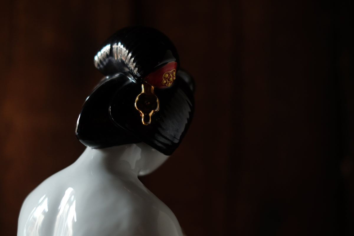 Vintage Japanese Kutani Bijin Mother and Child Porcelain Okimono | Nursing Mother Figurine
