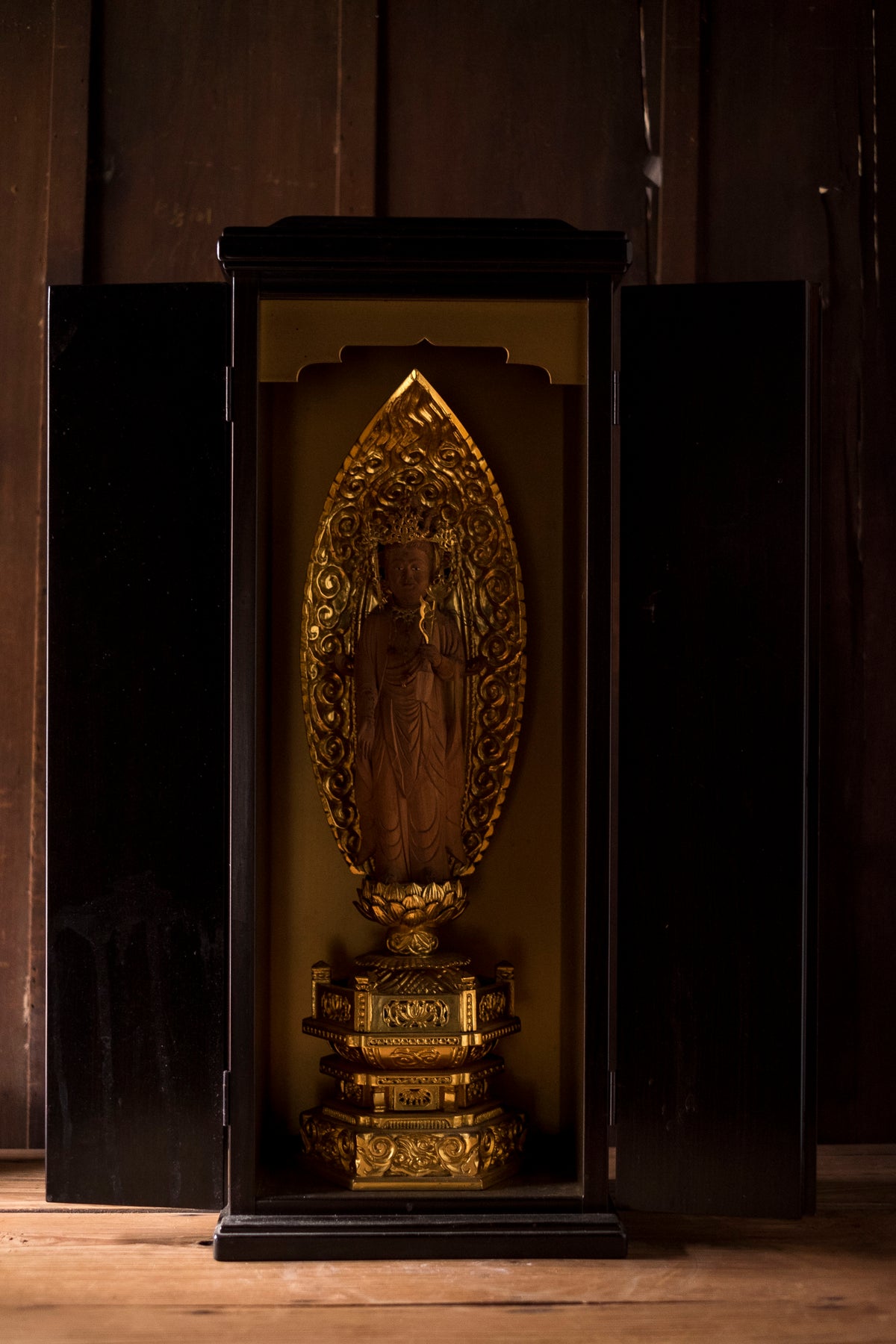 Vintage Japanese Kannon Zushi Shrine Large Gilt Wood Buddhist Altar Cabinet Kannon Bosatsu Lotus Mandorla Statue