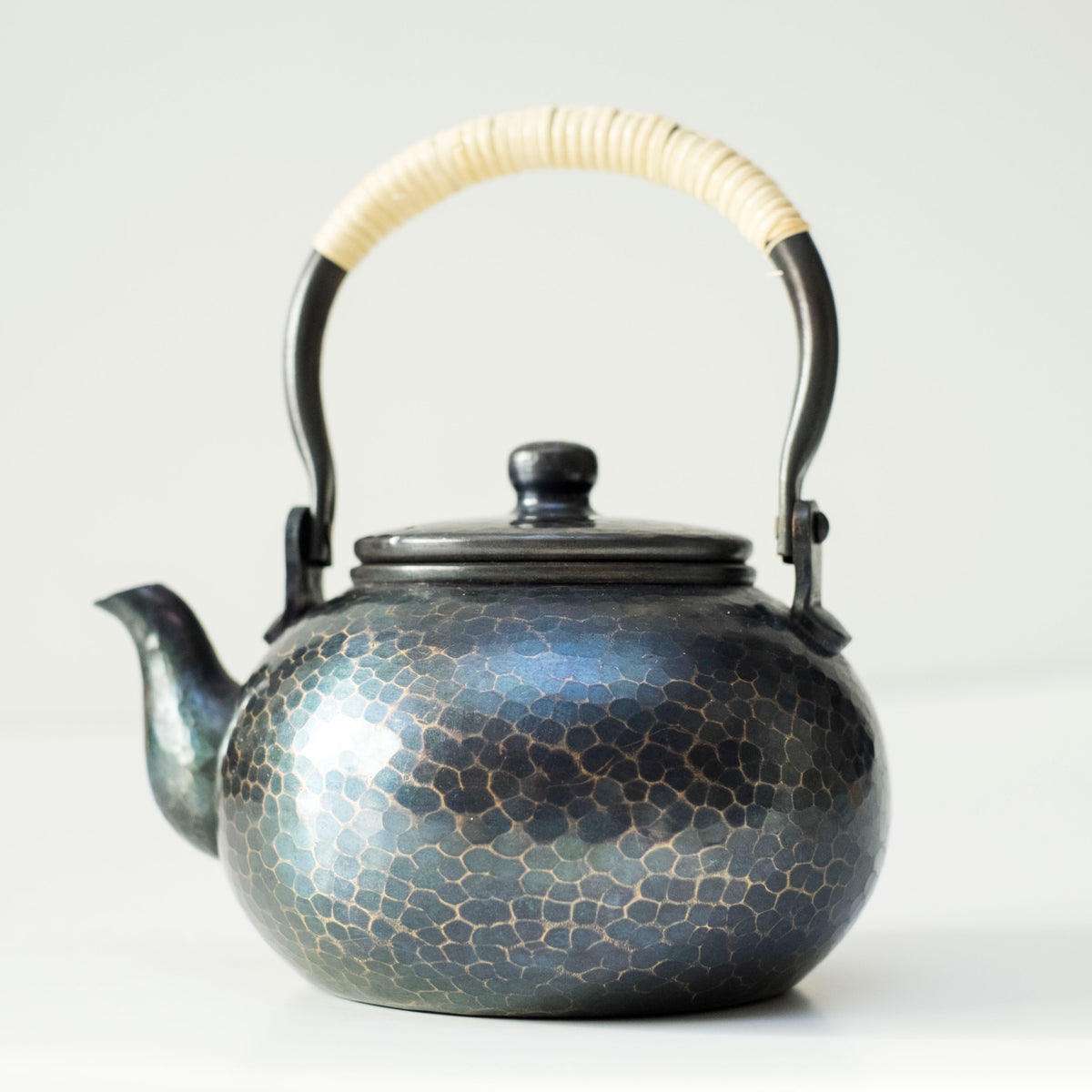 Vintage Japanese Tsuiki Doki Hammered Copper Kyusu Teapot with Woven Handle & Inscribed Wooden Box