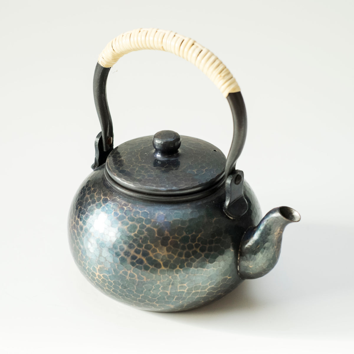 Vintage Japanese Tsuiki Doki Hammered Copper Kyusu Teapot with Woven Handle & Inscribed Wooden Box