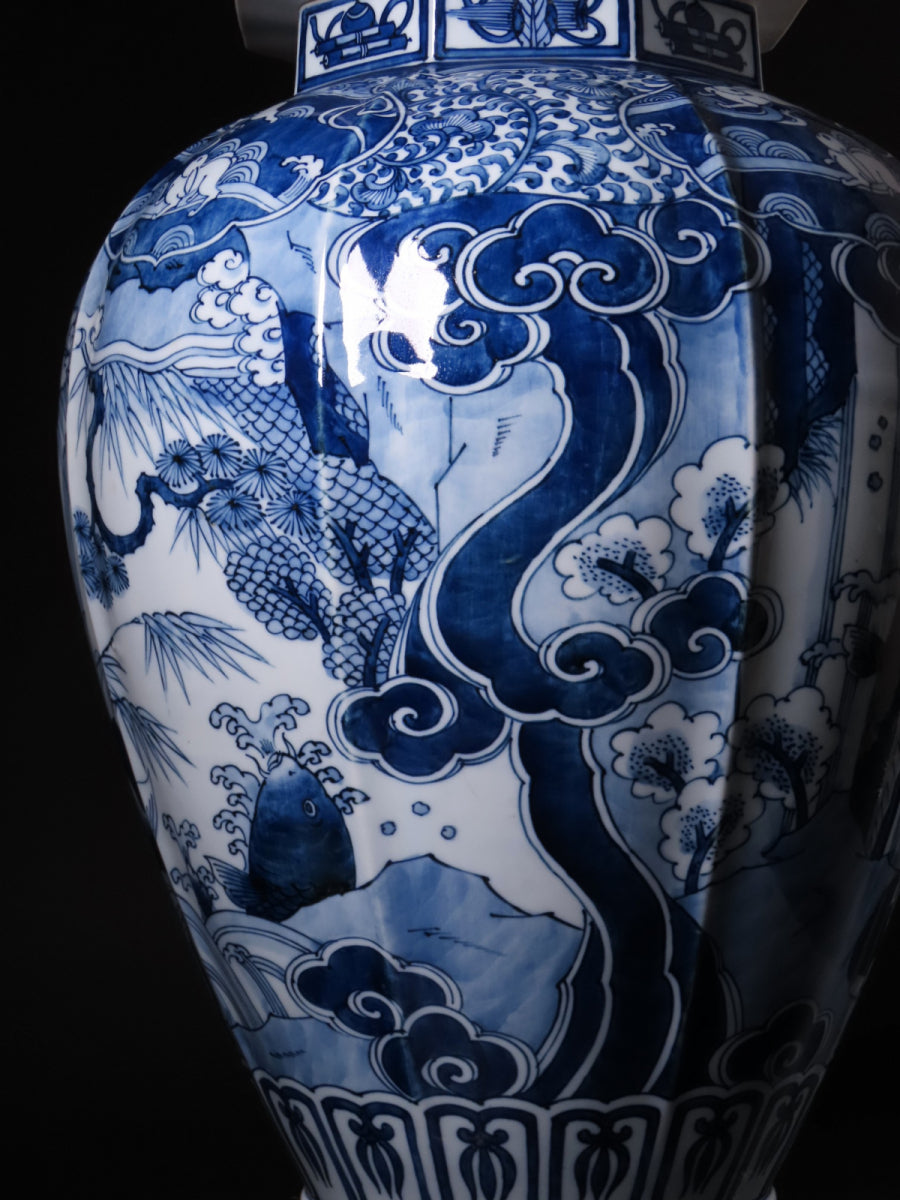 Arita Ware Monumental Lidded Jar — 6th Generation Tatebayashi Gengorō — Sometsuke Lion, Rabbit & Auspicious Motifs — 64cm Museum-Scale Masterwork