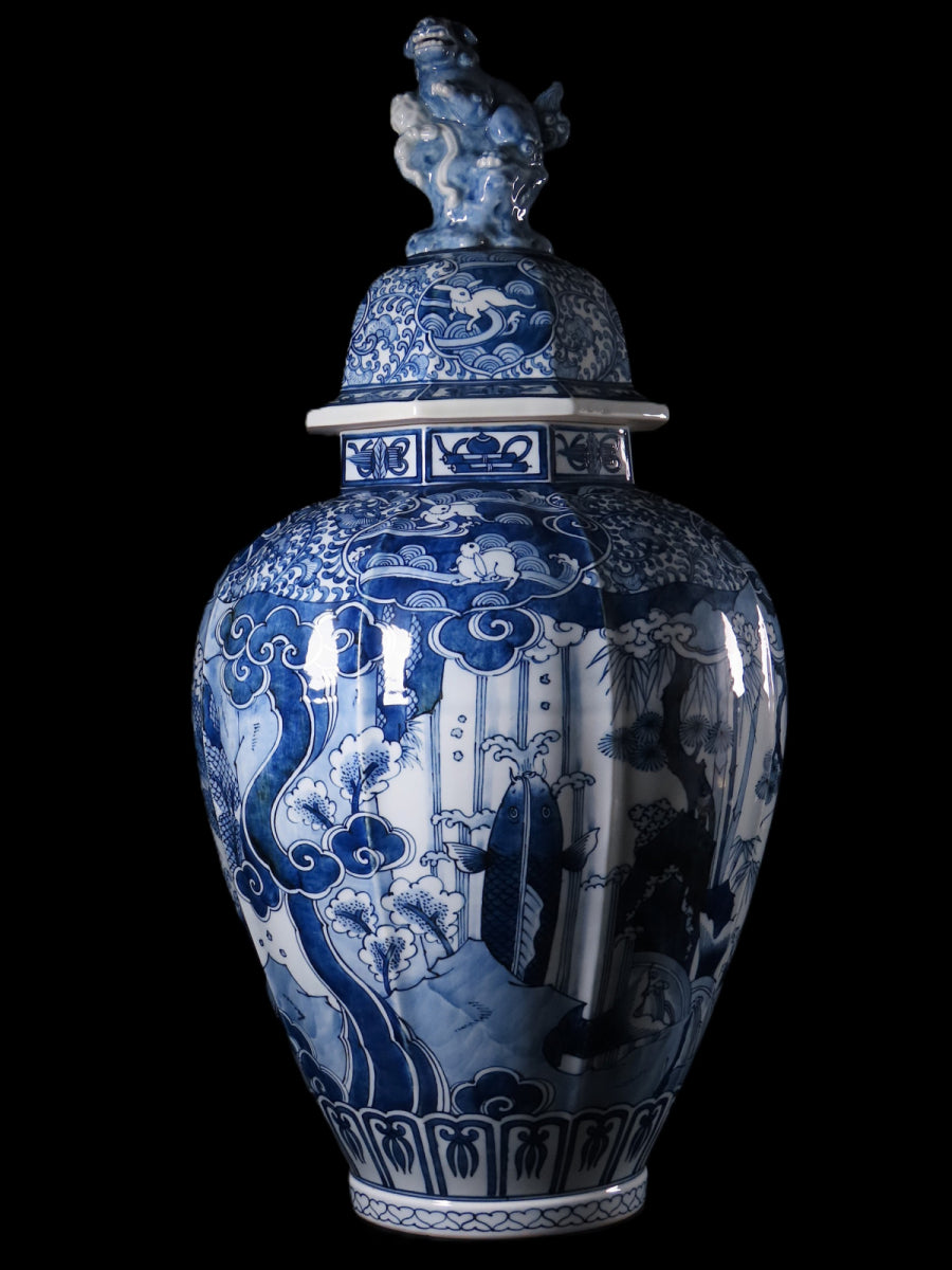 Arita Ware Monumental Lidded Jar — 6th Generation Tatebayashi Gengorō — Sometsuke Lion, Rabbit & Auspicious Motifs — 64cm Museum-Scale Masterwork