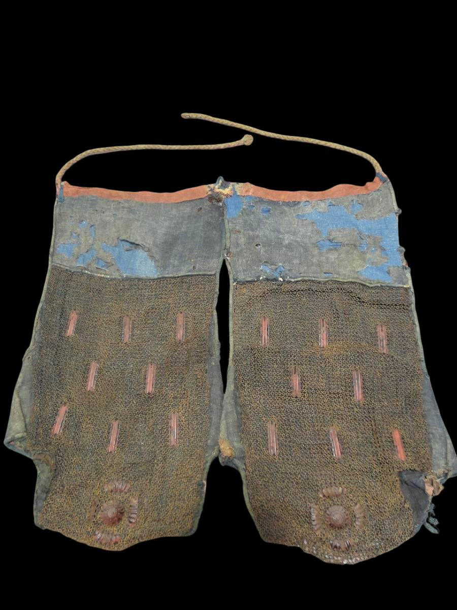 Aka-Odoshi Style Gusoku Display Armor | Horned Kabuto + Menpo Mask | Japanese Samurai Armor Art Object