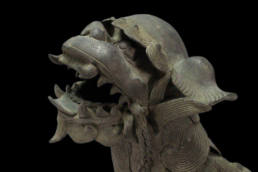 Antique Bronze Shishi Incense Burner with Openwork Jewel Ball | Guardian Lion Censer | Meiji–Taisho Japan (Attributed) | 33 cm Tall | 6.6 kg