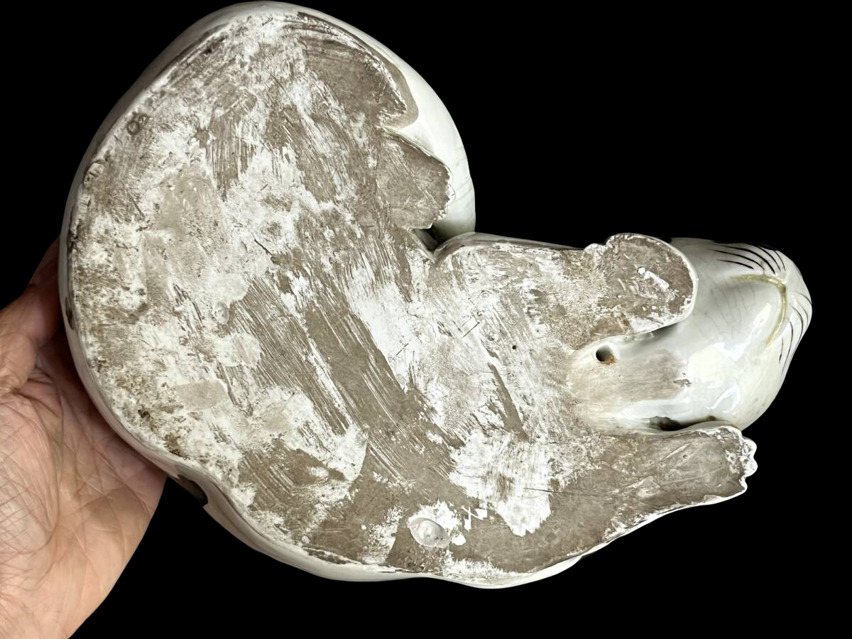 Antique Japanese Sleeping Cat Okimono — Black & White “Cow Cat” Ceramic Figure — Hand-Painted Lucky Cat Ornament, Edo-Meiji Taste