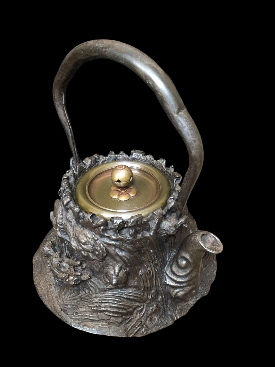 Antique Japanese Tetsubin Iron Kettle — Dragon Relief Lid & Body — Tea Ceremony Cast Iron Kettle