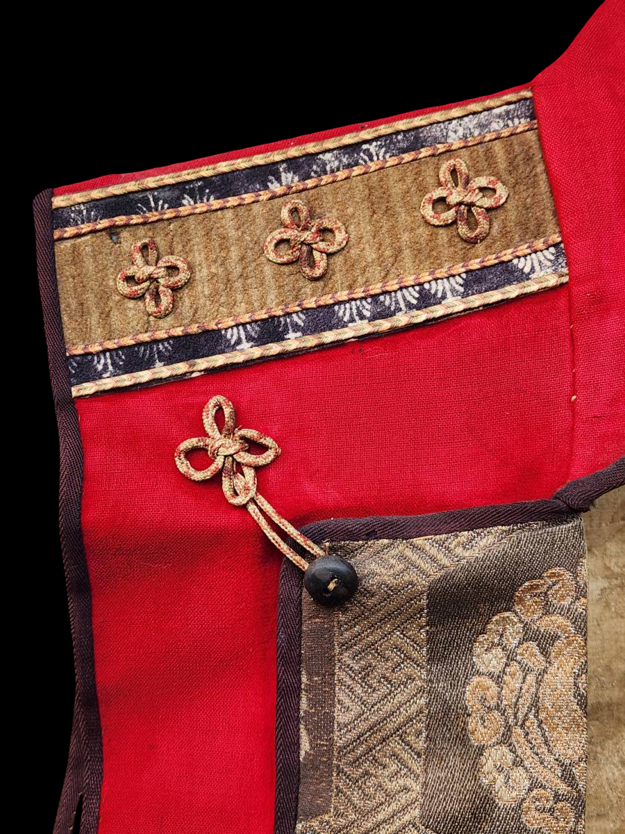 Edo Period Antique Samurai Jinbaori Battle Surcoat | Crimson Wool-Style Outer with Gold Brocade Lining | Command Coat Over Armor | Museum Display Textile