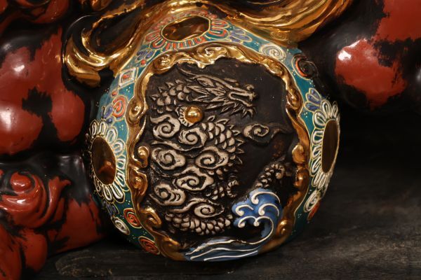 Architectural-Scale Kutani Shishi Guardian Okimono — Polychrome Enamel Ceramic, Floor-Standing Display Object, Japan