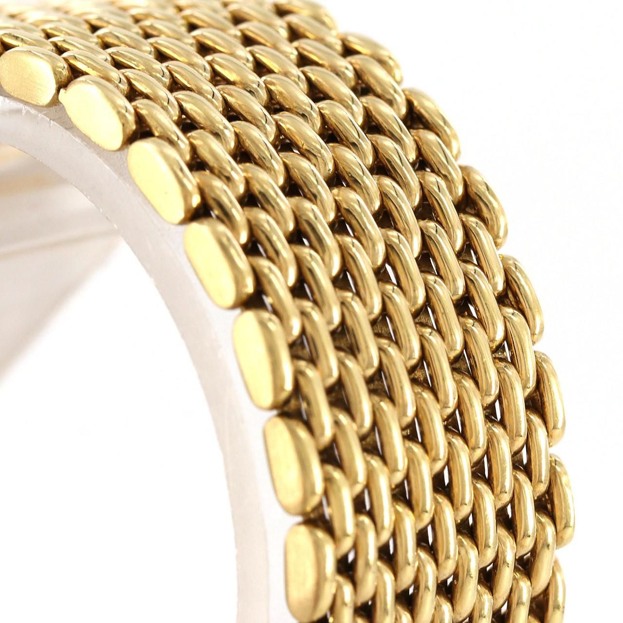 Audemars Piguet 18K Yellow Gold Diamond & Ruby Pavé · Manual-Wind · Integrated Bracelet Vintage High Jewelry Watch